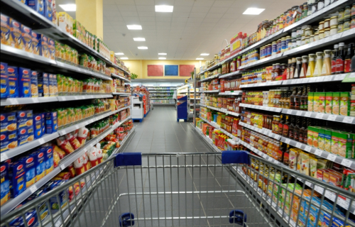 Продажа алкоголя в магазинах продлевается до 16:00.