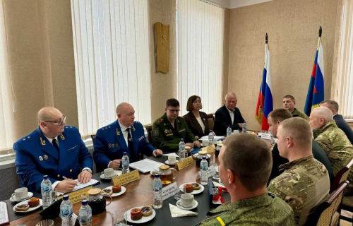 Заместитель Генпрокурора России Алексей Захаров провел личный прием жителей Республики Карелия и встретился с участниками специальной военной операции